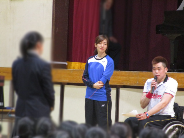 豊田まみ子選手、渡辺敦也選手の写真4 豊田まみ子選手、渡辺敦也選手の写真4