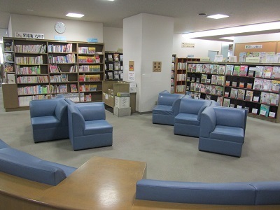 春日町図書館