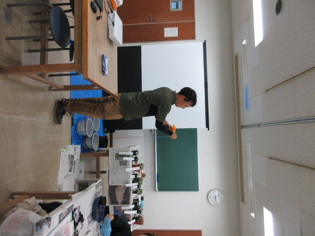 講師