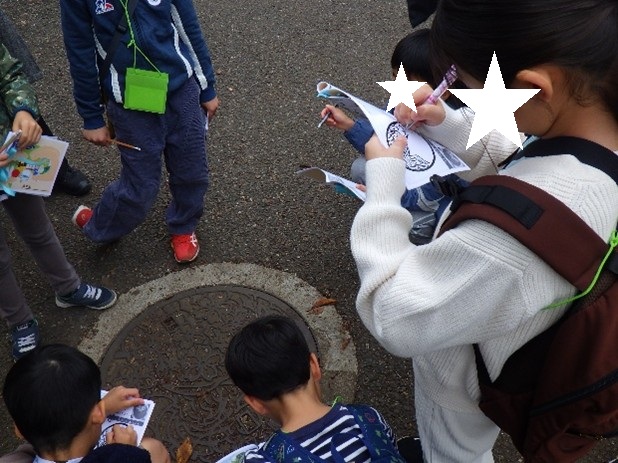 マンホール マンホール