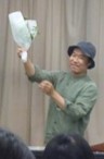 講師