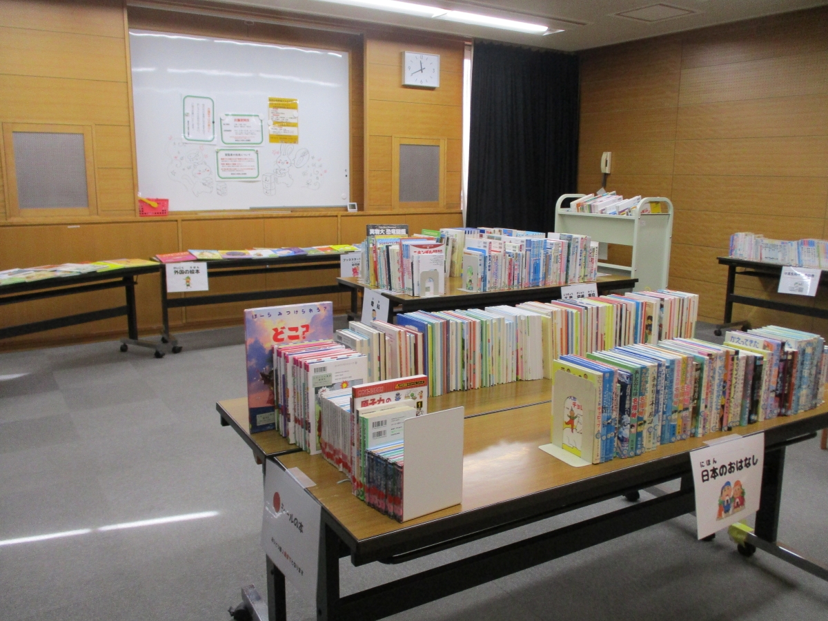 リサイクル市会場の様子 リサイクル市会場の様子